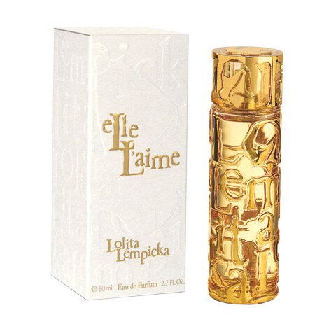 2_Elle L'aime_with pack